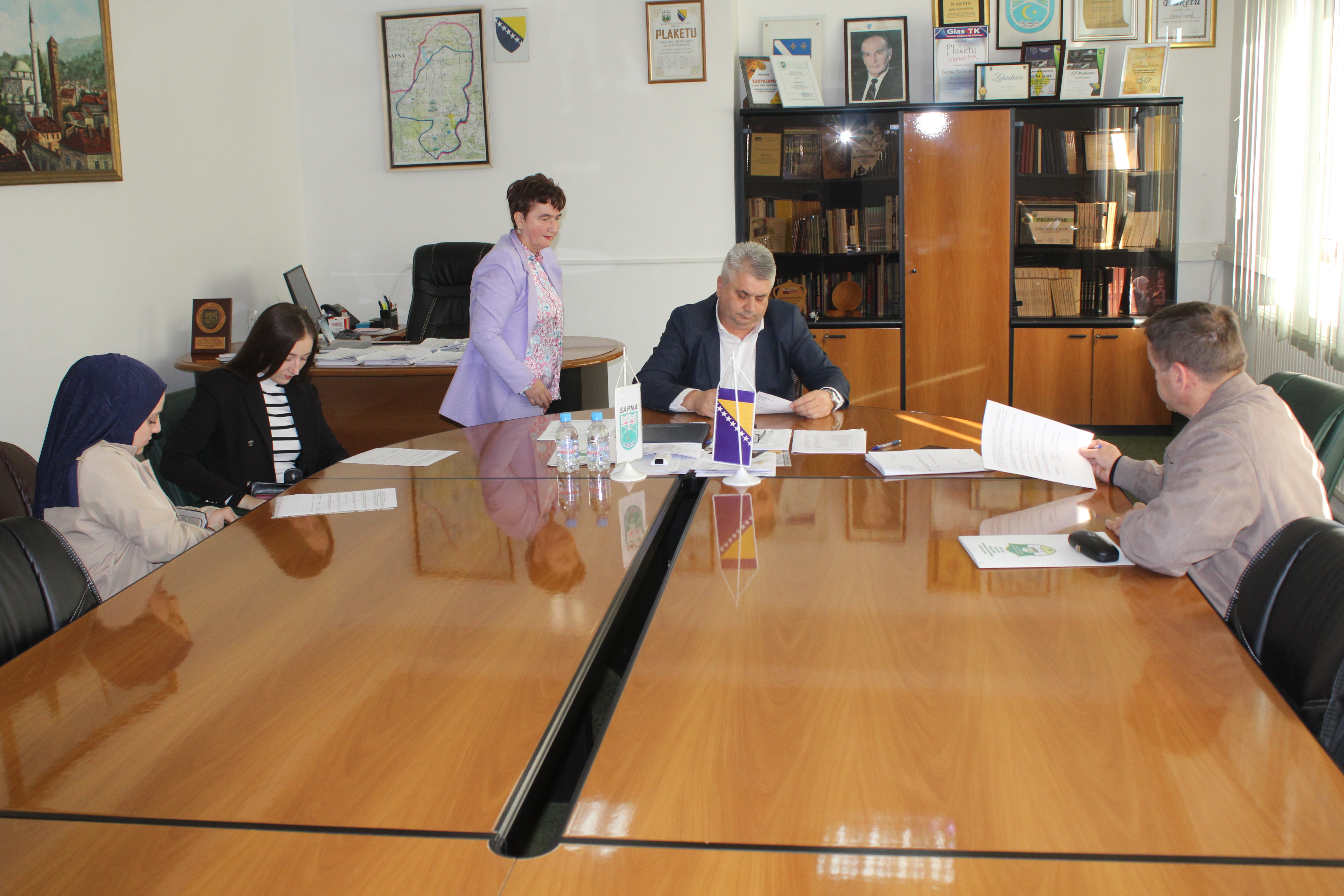 Potpisani ugovori o obavljanju pripravničkog staža